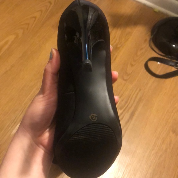 ana matte chic black heel w shiny hi heel - Picture 5 of 7